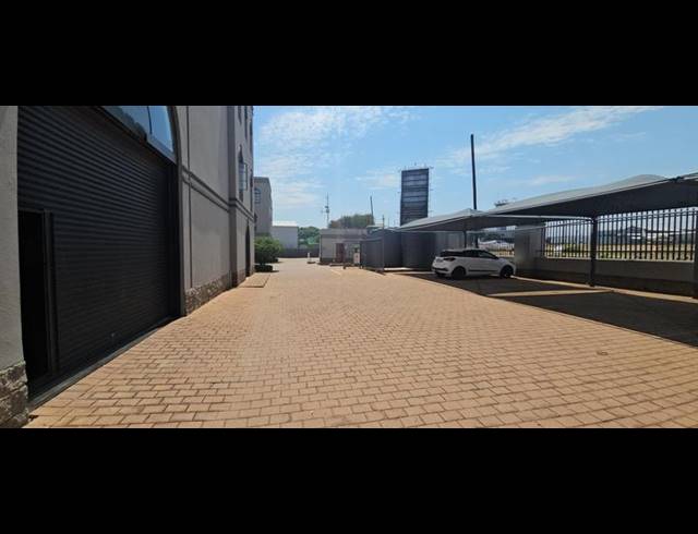 INDUSTRIAL PROPERTY TO RENT IN GRAND CENTRAL